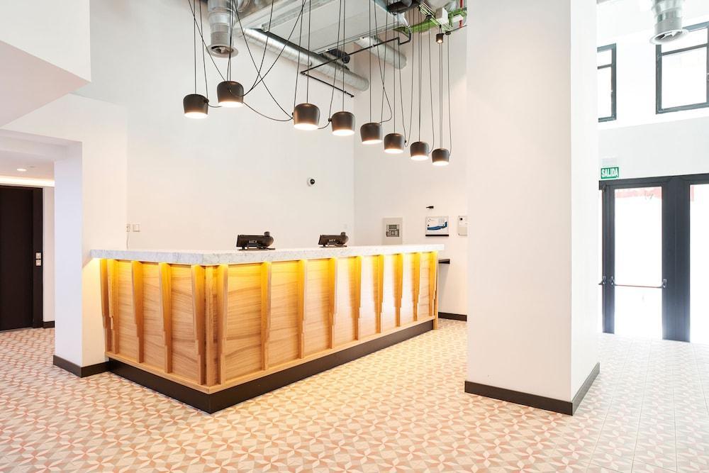 Generator Madrid Hostel Εξωτερικό φωτογραφία